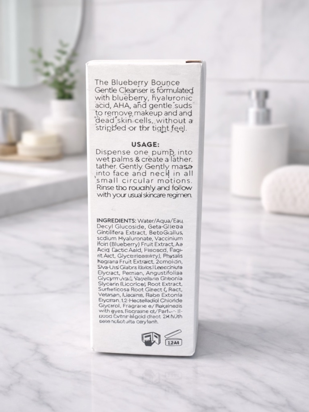 Glow Recipe - Blueberry Bounce Gentle Cleanser - Picture 5 of 6